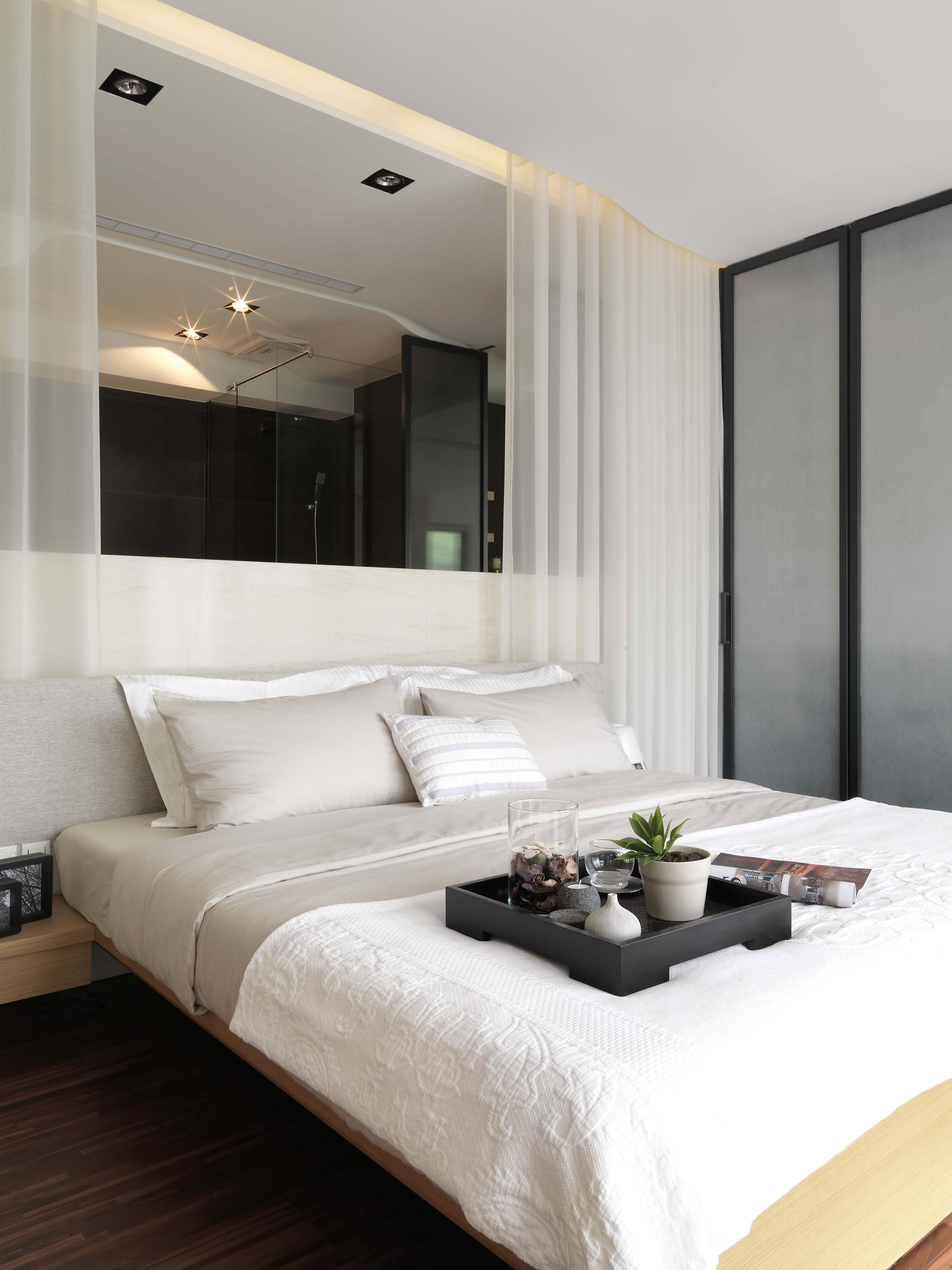 A Sleek Modern Home with Neutral Colors and Bold Accents in Taipei, Taiwan by J.C. Architecture (10)