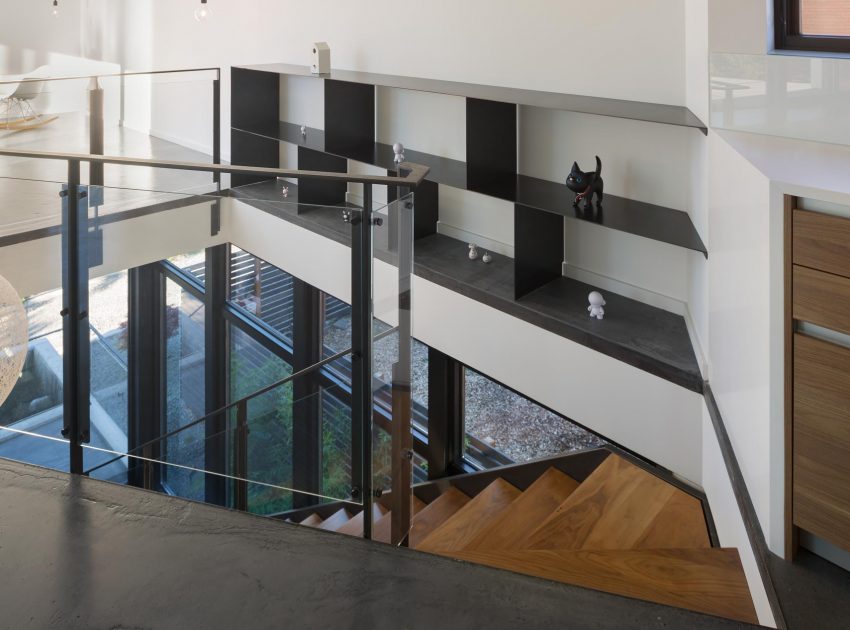 A Sleek and Bright Modern House Made of Concrete Forms, Metal and Glass in Seattle by Stephenson Design Collective (7)