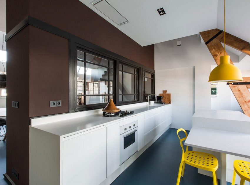 A Sleek and Spacious Modern Apartment in Amsterdam by Studio RUIM (5)
