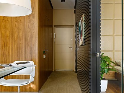 A Small Apartment Under 50 Square Meters in Moscow by Max Kasymov (1)