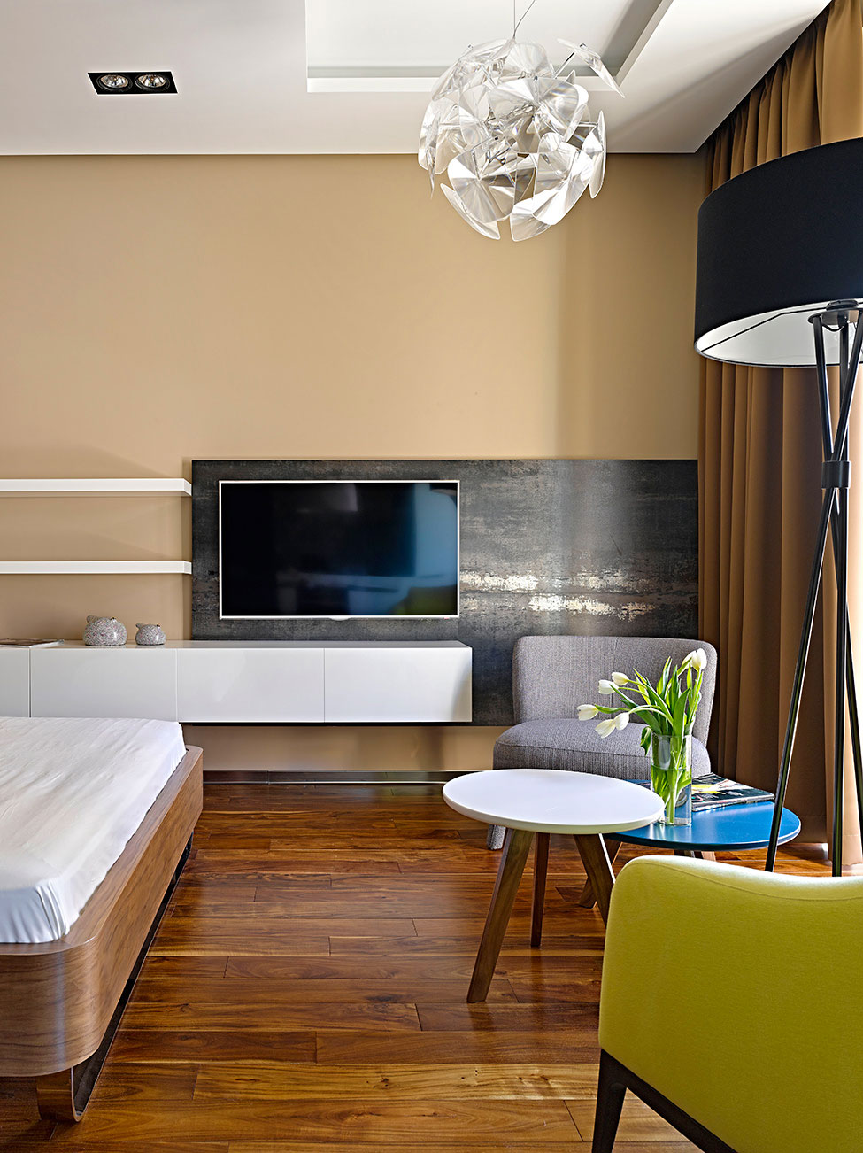 A Small Apartment Under 50 Square Meters in Moscow by Max Kasymov (10)