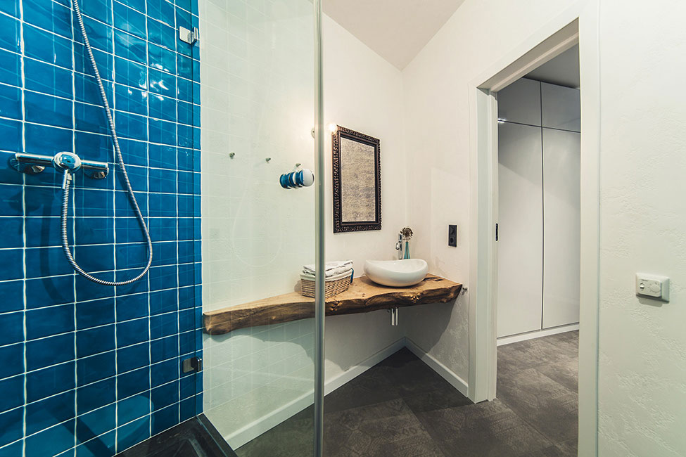 A Small Modern Apartment with Laconic and Scandinavian Style in Kiev, Ukraine by Rina Lovko (23)