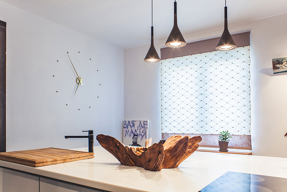 A Small Modern Apartment with Laconic and Scandinavian Style in Kiev, Ukraine by Rina Lovko (5)
