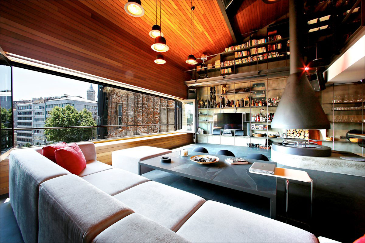 A Small Modern Industrial Apartment for a Bachelor in Istanbul, Turkey by Ofist (3)