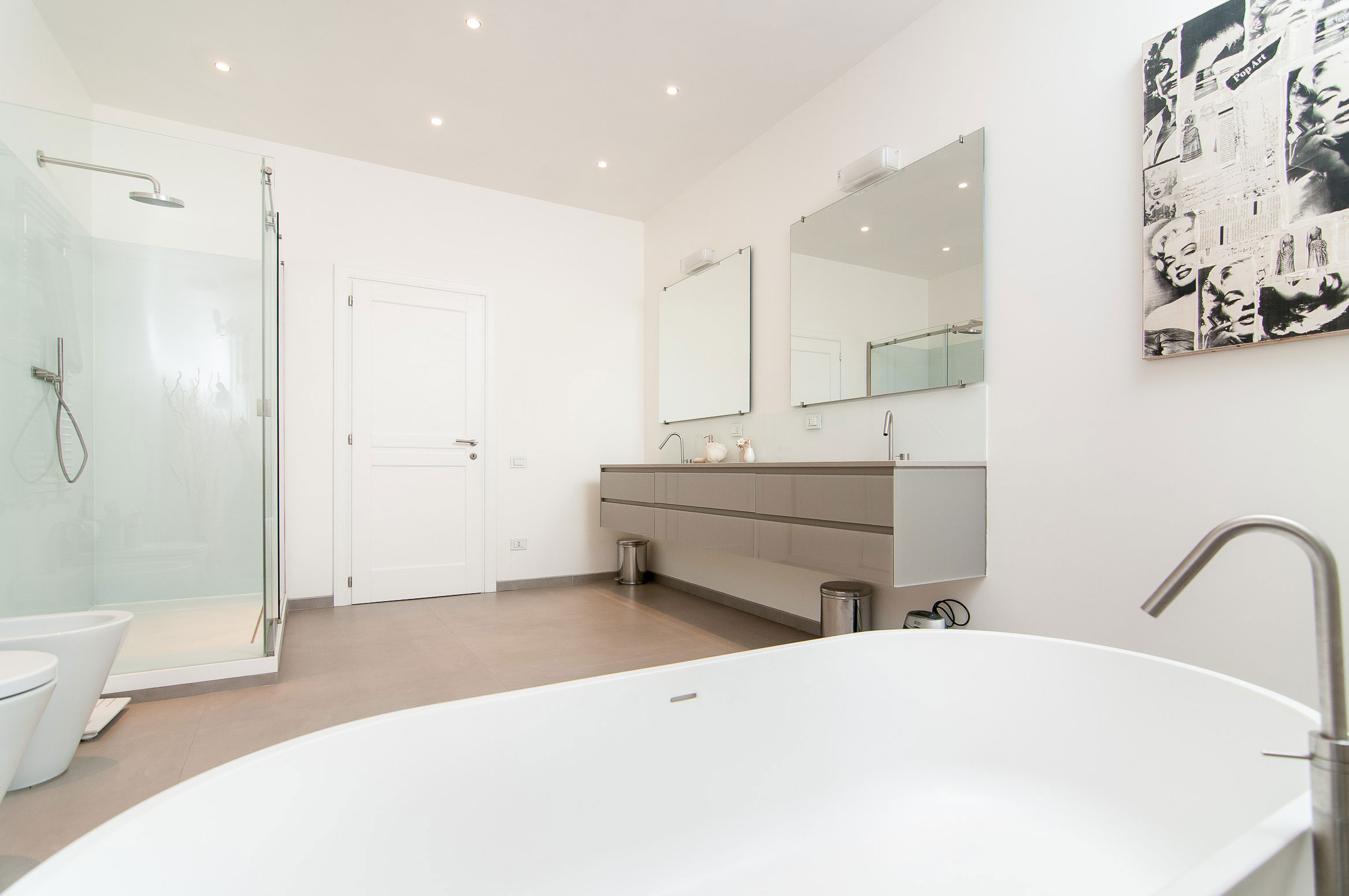 A Small and Refined Contemporary Apartment for a Couple and His Son in Rome by 3C+t Capolei Cavalli a.a. (14)