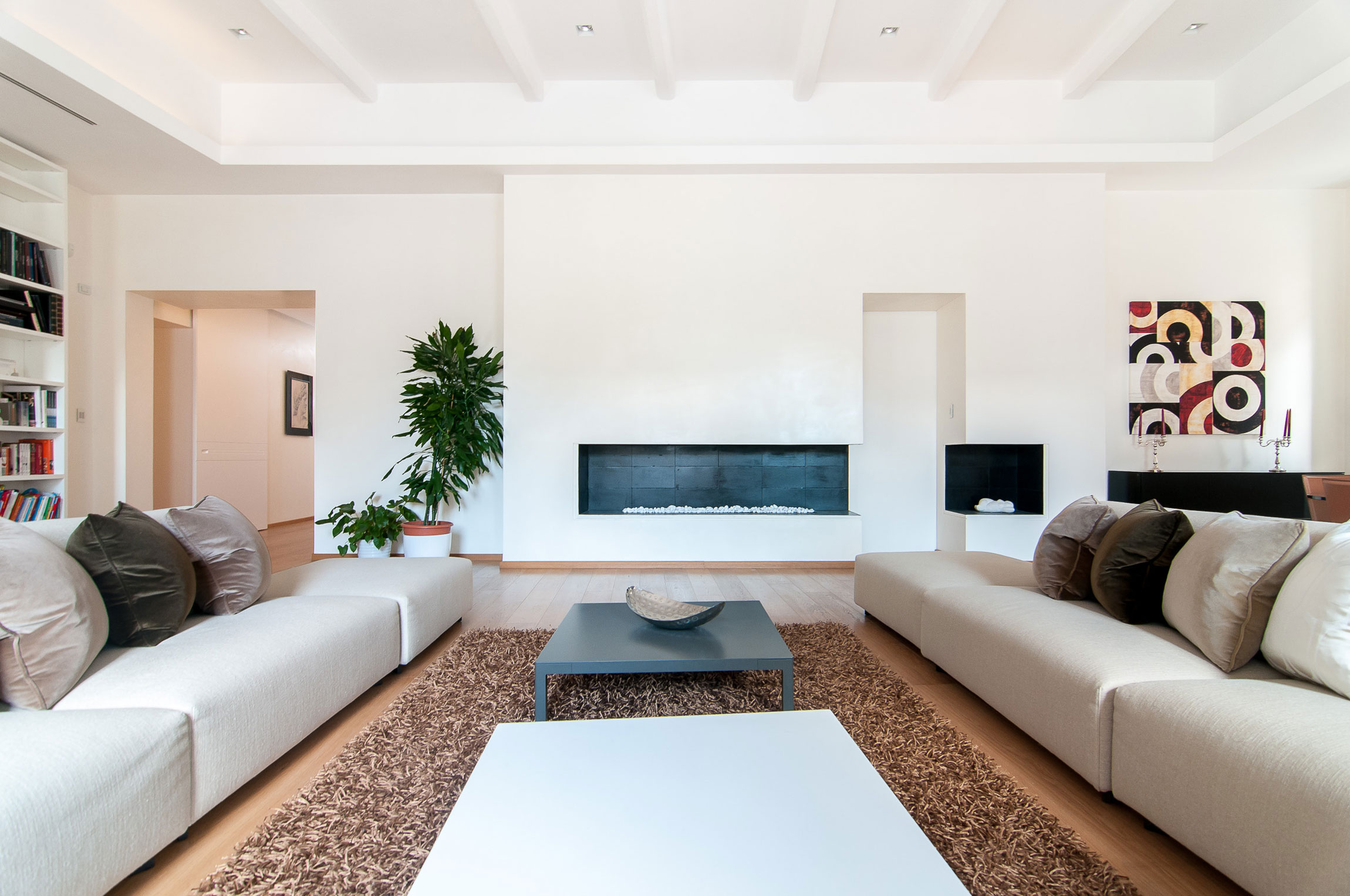A Small and Refined Contemporary Apartment for a Couple and His Son in Rome by 3C+t Capolei Cavalli a.a. (4)