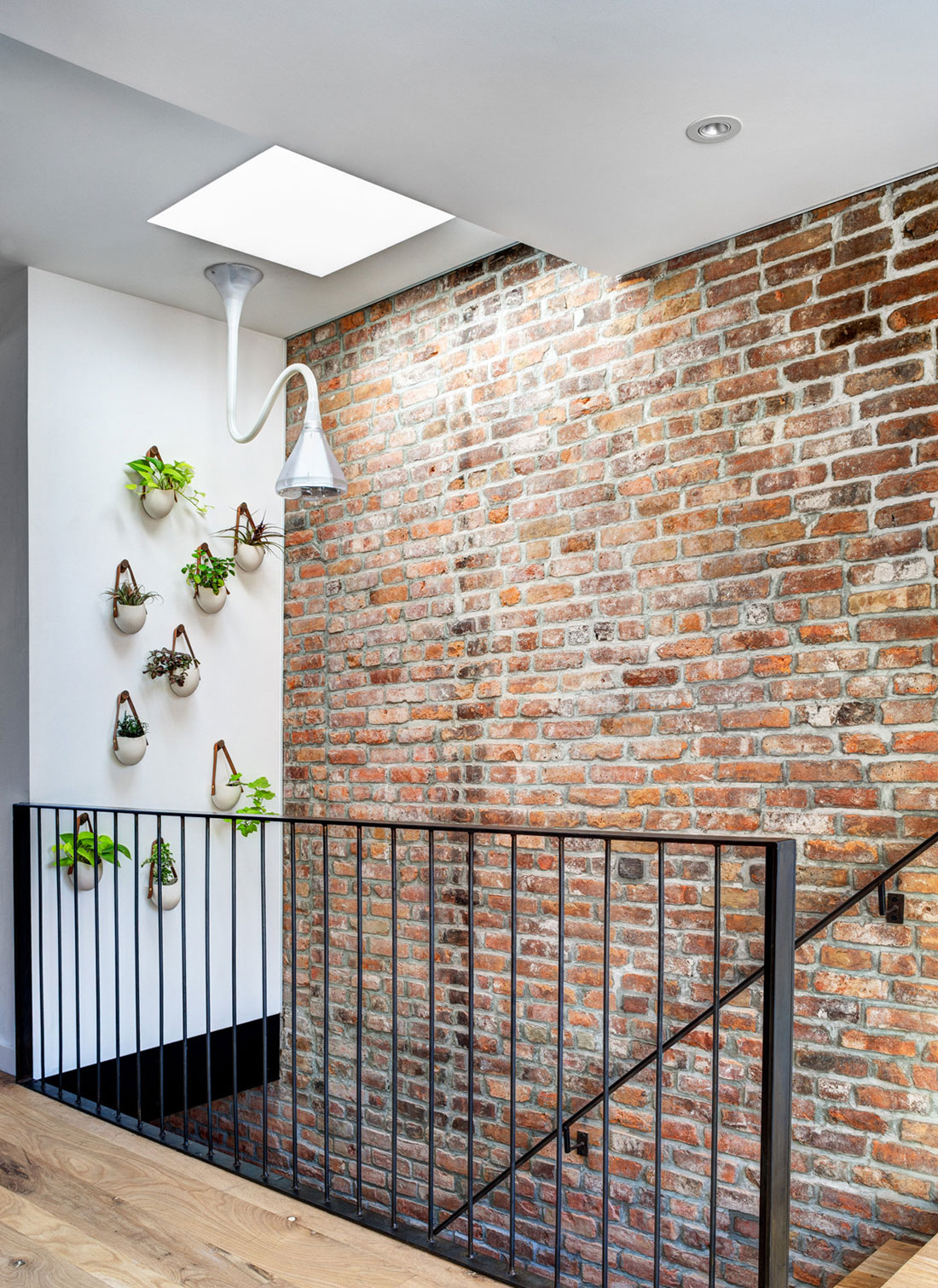 A Snazzy Contemporary Home with Red Brick Facade in Brooklyn by Gradient Design Studio (8)