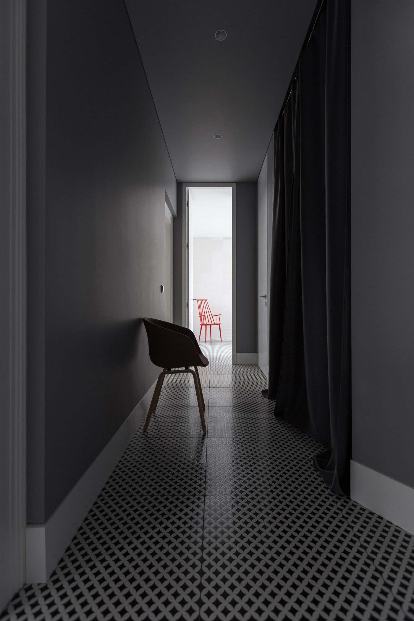 A Sophisticated Modern Apartment with Timeless Elegance in Strasbourg, France by YCL Studio (11)