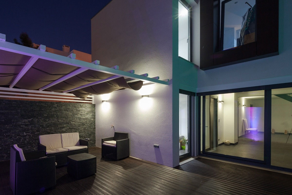 A Sophisticated Modern Home for a Young Couple with Two Children in Caxias, Portugal by JPS Atelier (13)