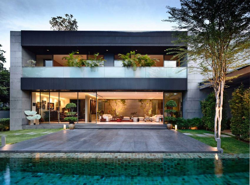 A Sophisticated Zen-Inspired House with Strong Lines and Geometric Shapes in Singapore by ONG&ONG (20)