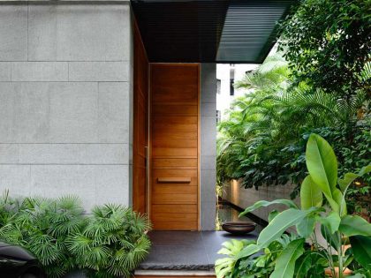 A Sophisticated Zen-Inspired House with Strong Lines and Geometric Shapes in Singapore by ONG&ONG (5)