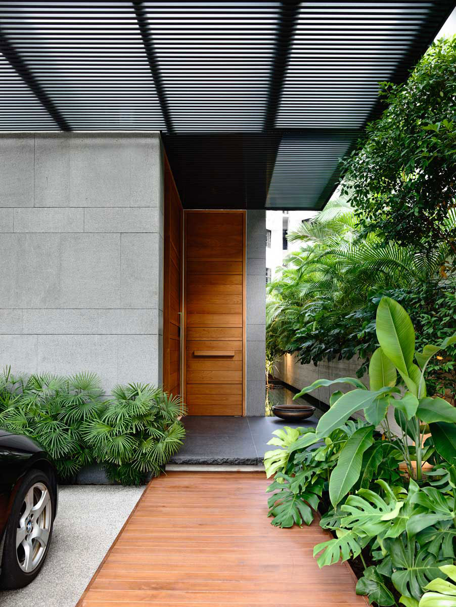 A Sophisticated Zen-Inspired House with Strong Lines and Geometric Shapes in Singapore by ONG&ONG (5)