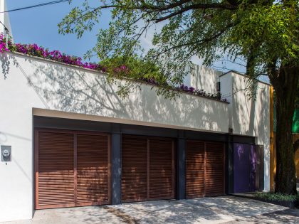 A Spacious Contemporary Home with Elegant Interiors in Zapopan by Almazán Arquitectos Asociados (1)