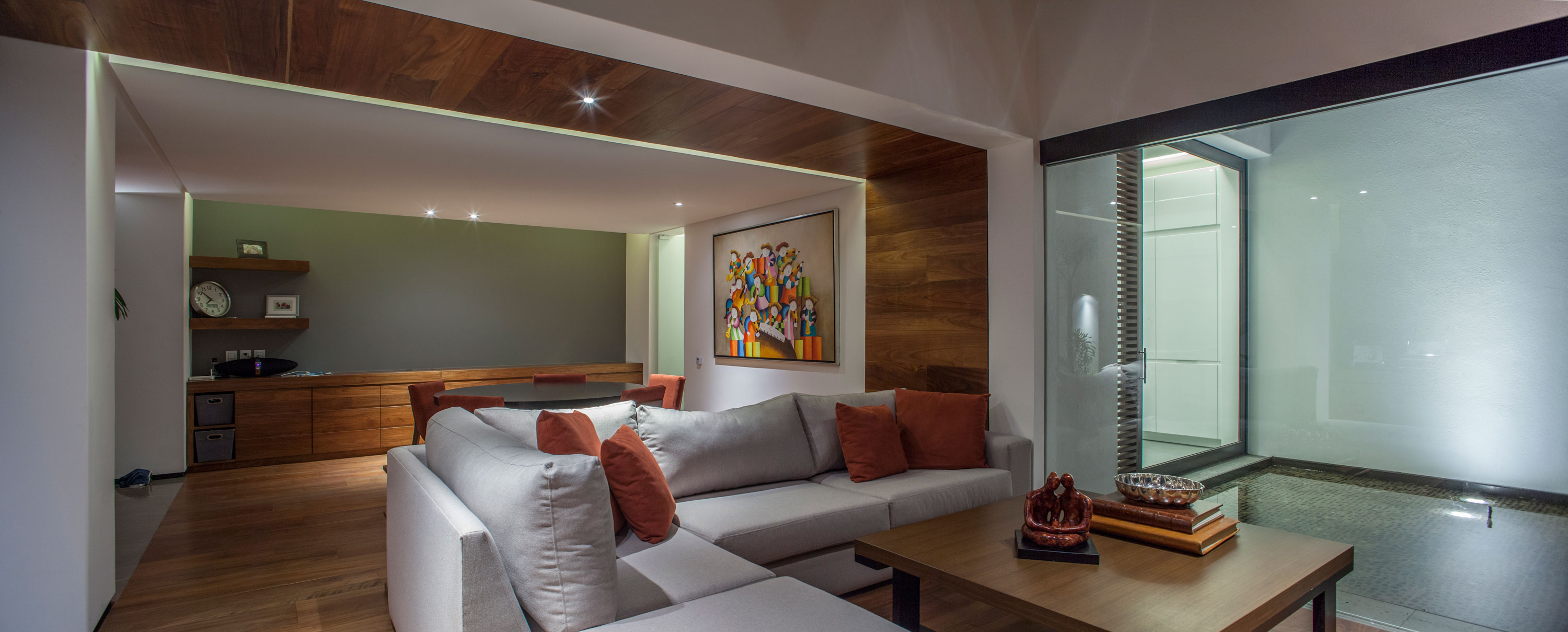 A Spacious Contemporary Home with Elegant Interiors in Zapopan by Almazán Arquitectos Asociados (16)