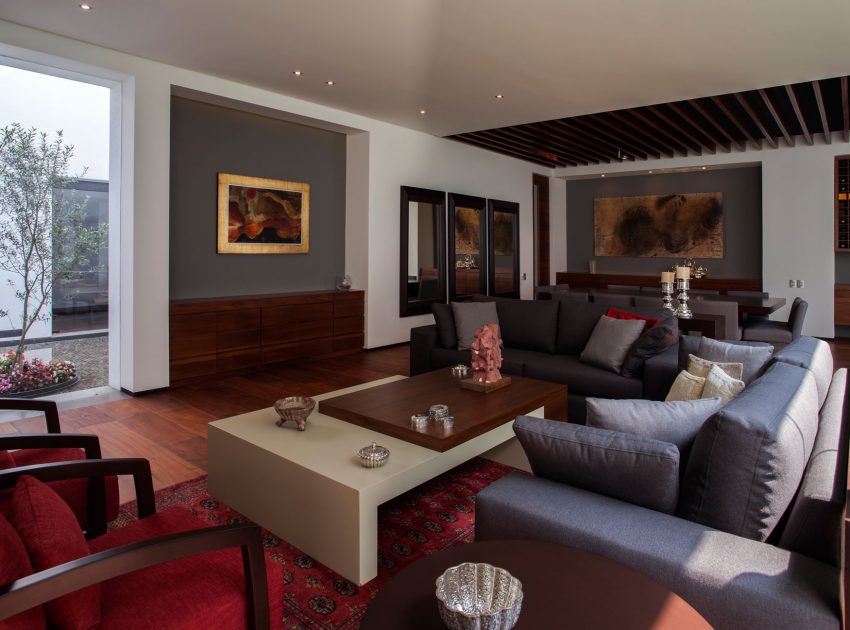 A Spacious Contemporary Home with Elegant Interiors in Zapopan by Almazán Arquitectos Asociados (27)