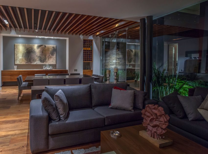 A Spacious Contemporary Home with Elegant Interiors in Zapopan by Almazán Arquitectos Asociados (28)