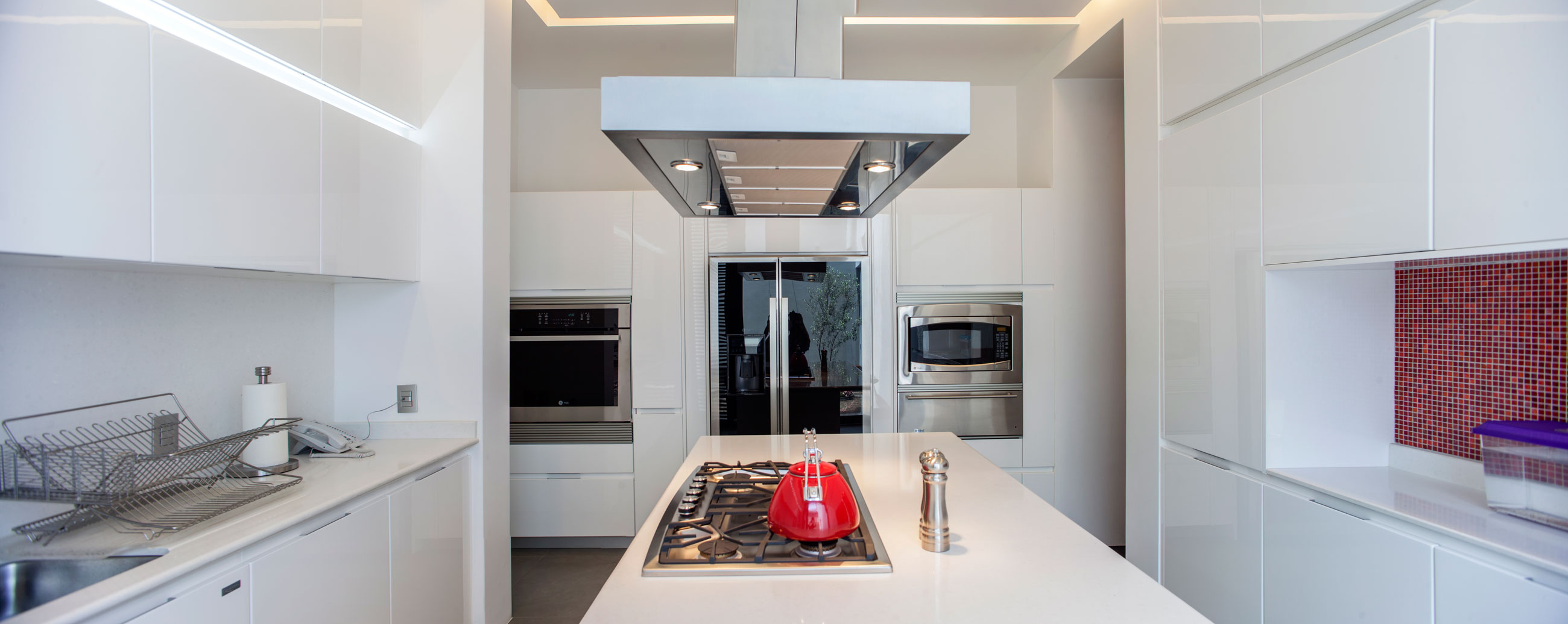 A Spacious Contemporary Home with Elegant Interiors in Zapopan by Almazán Arquitectos Asociados (32)