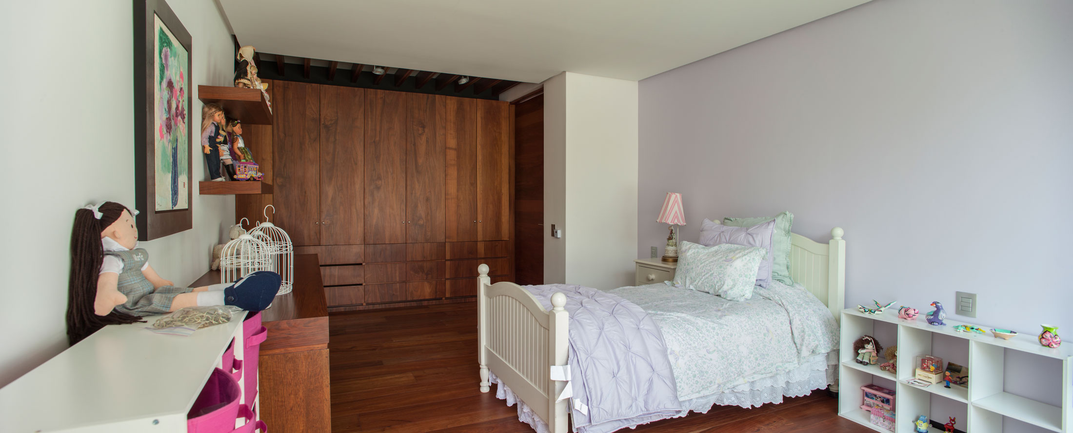 A Spacious Contemporary Home with Elegant Interiors in Zapopan by Almazán Arquitectos Asociados (43)