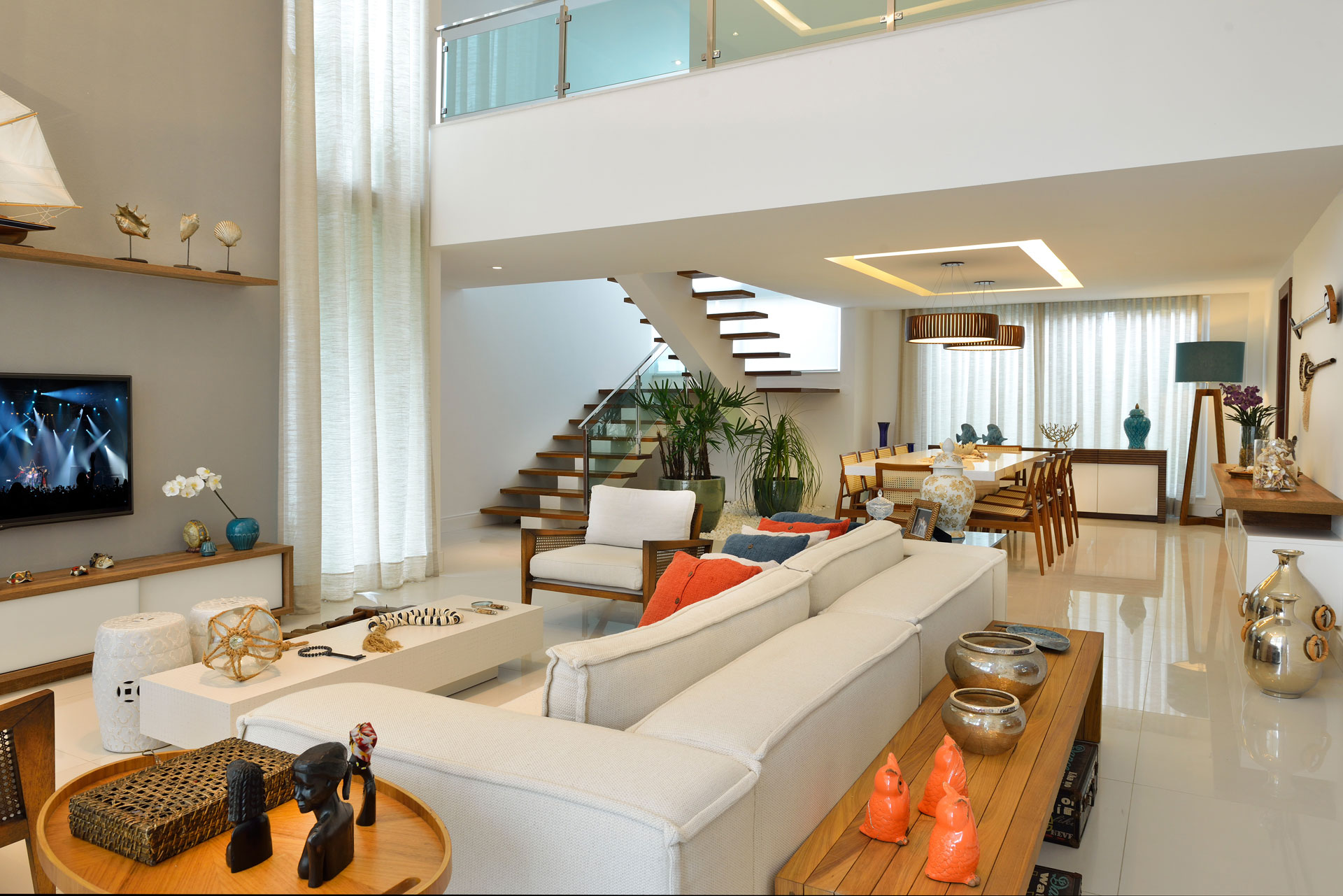 A Spacious Contemporary Home with Nautical Theme in Bahia, Brazil by Pinheiro Martinez Arquitetura (14)