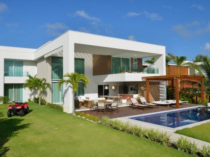 A Spacious Contemporary Home with Nautical Theme in Bahia, Brazil by Pinheiro Martinez Arquitetura (3)