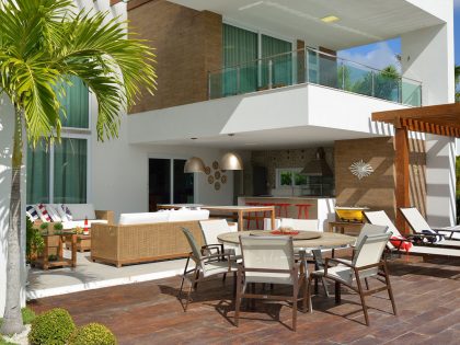 A Spacious Contemporary Home with Nautical Theme in Bahia, Brazil by Pinheiro Martinez Arquitetura (5)