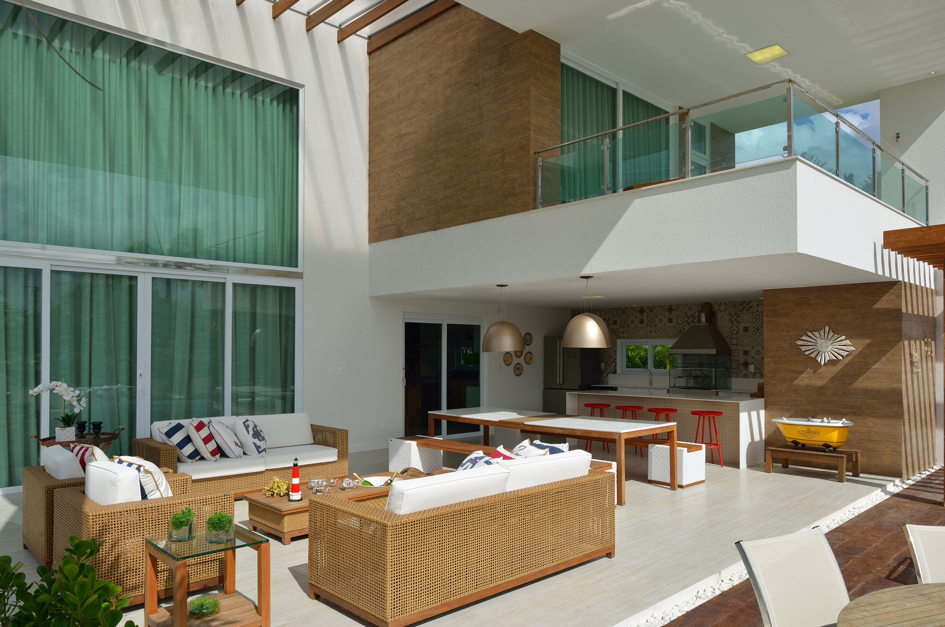 A Spacious Contemporary Home with Nautical Theme in Bahia, Brazil by Pinheiro Martinez Arquitetura (7)