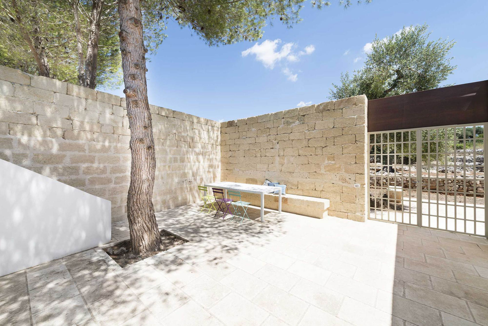 A Spacious Contemporary Home with Rustic and Unique Elements in Salve, Italy by Massimo Iosa Ghini (6)