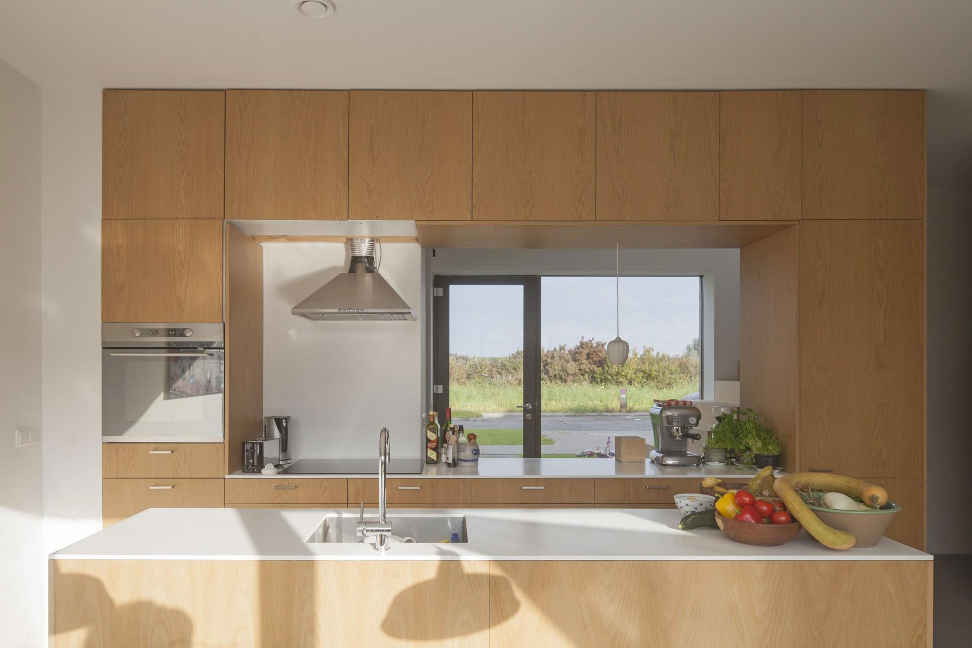 A Spacious Family Friendly Home with Magnificent Views in Almere, The Netherlands by 70F (10)