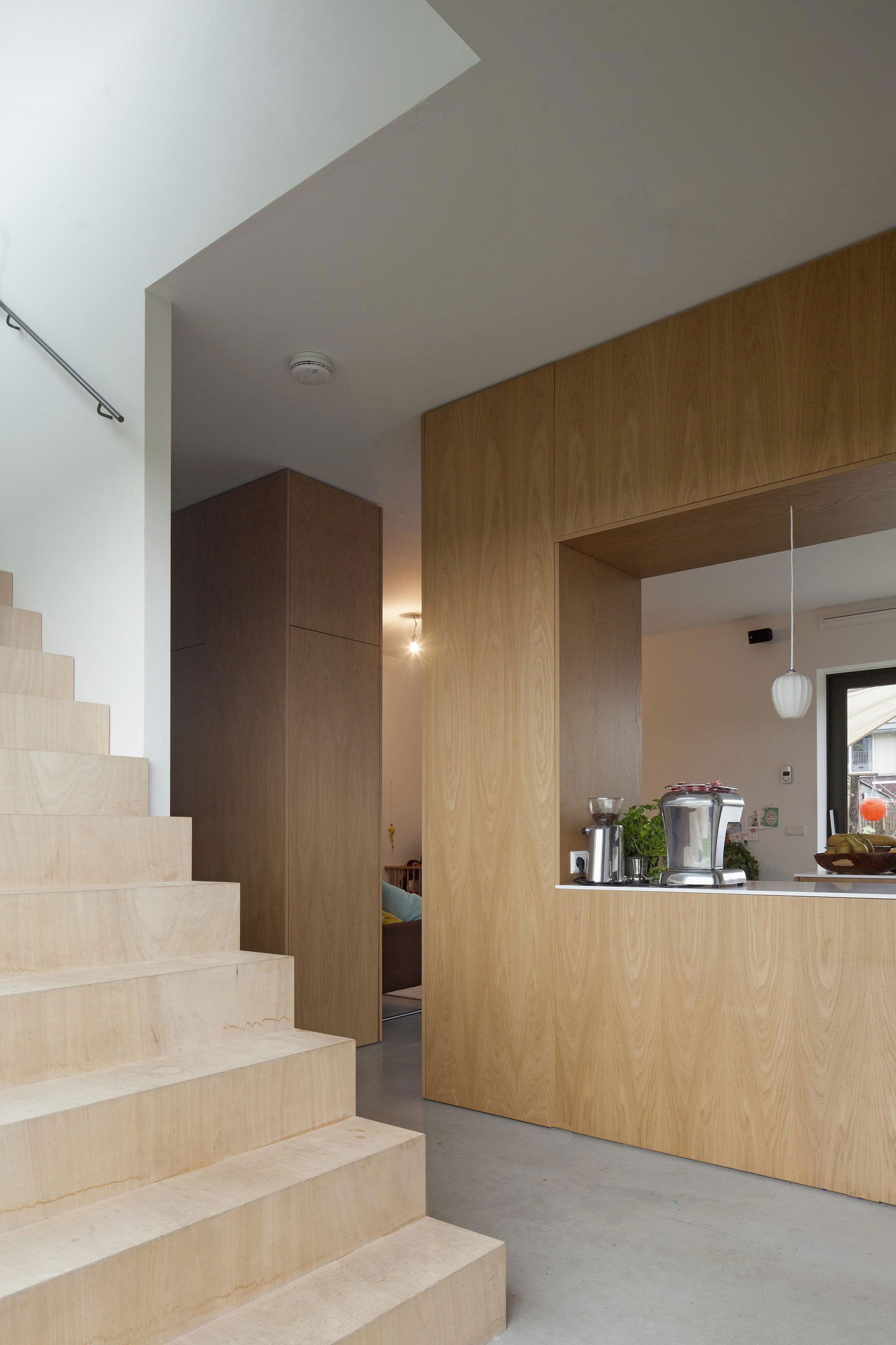 A Spacious Family Friendly Home with Magnificent Views in Almere, The Netherlands by 70F (12)