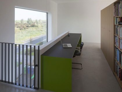 A Spacious Family Friendly Home with Magnificent Views in Almere, The Netherlands by 70F (17)