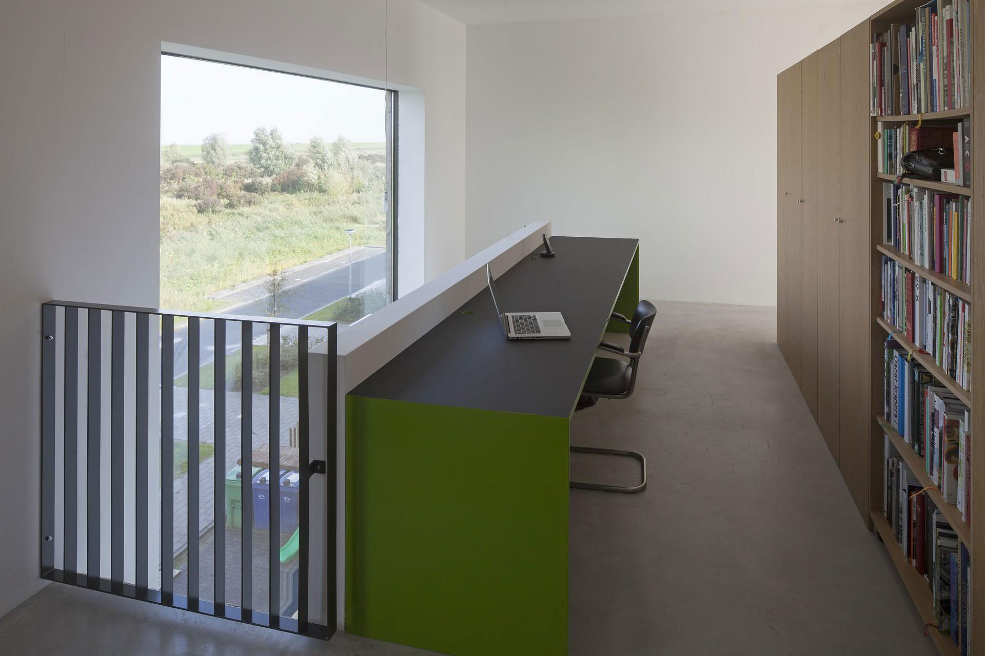 A Spacious Family Friendly Home with Magnificent Views in Almere, The Netherlands by 70F (17)