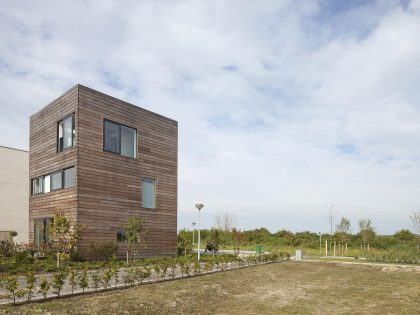 A Spacious Family Friendly Home with Magnificent Views in Almere, The Netherlands by 70F (8)