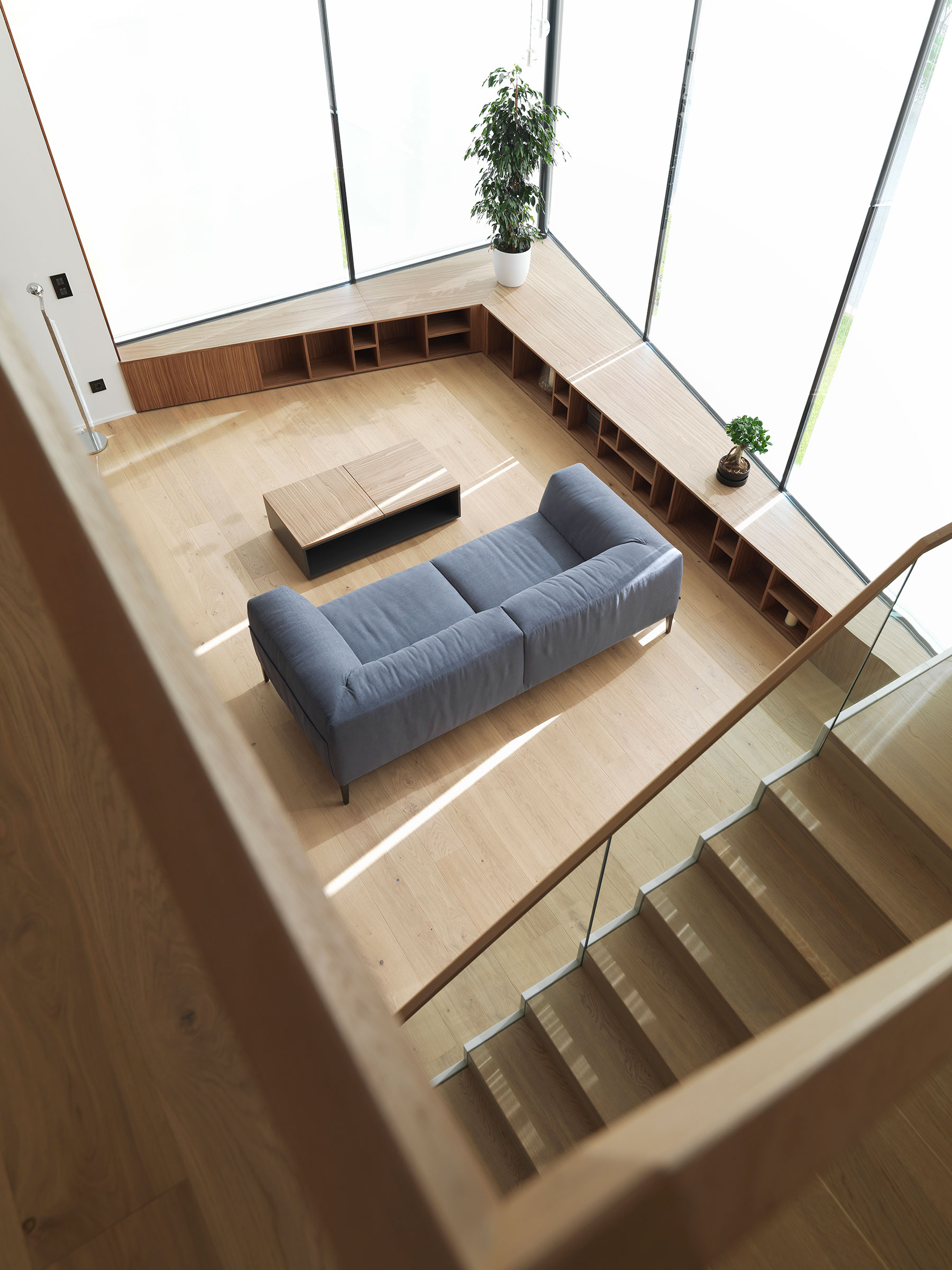A Spacious and Comfortable Home with Minimalist Interiors in Vienna by SoNo arhitekti (4)