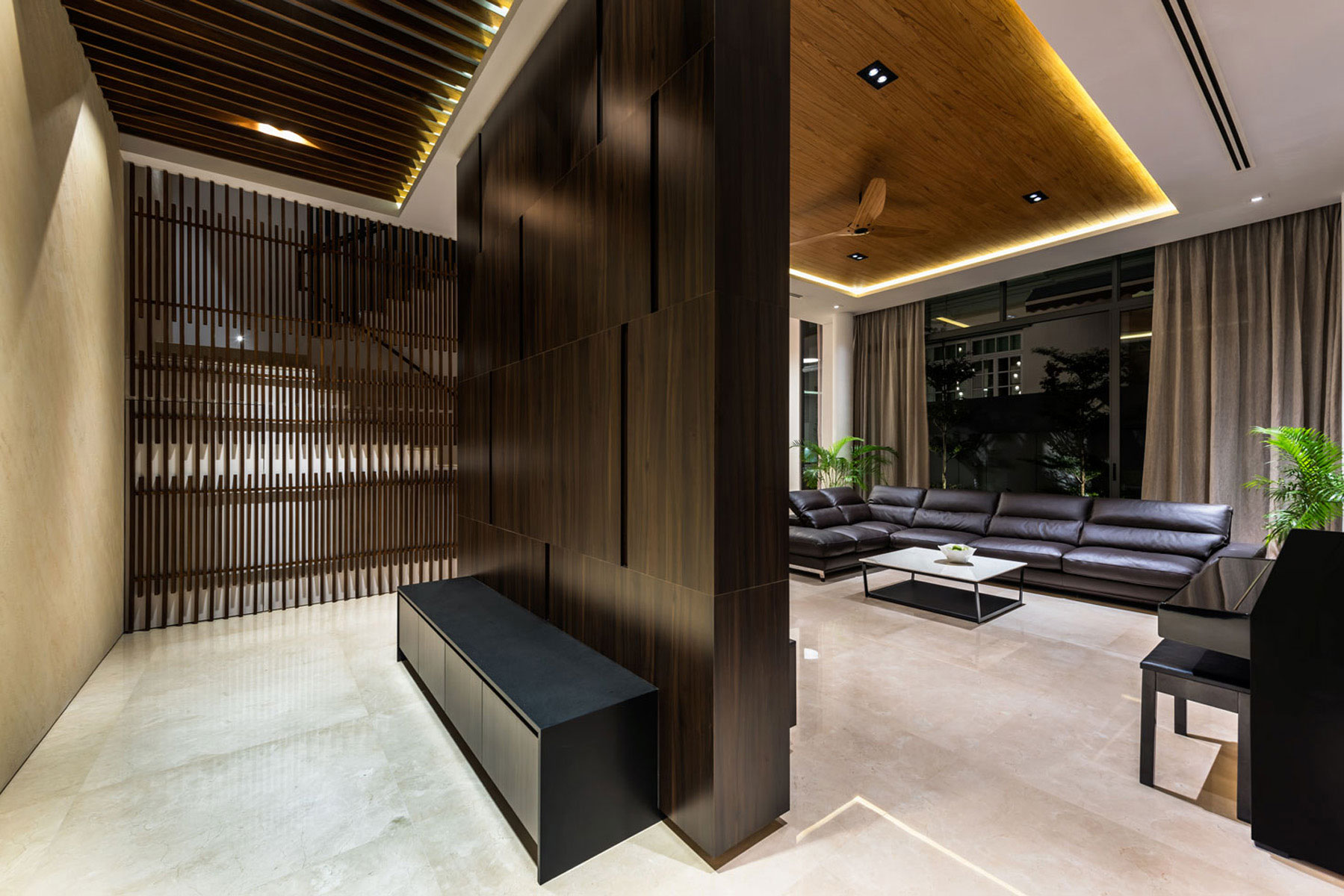 A Spacious and Comfortable Modern Home in Singapore by ADX Architects Pte Ltd (3)