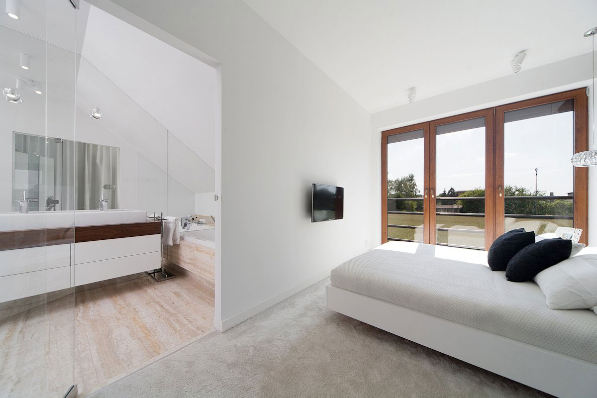 A Spacious and Luminous House of Elegant Simplicity in Mikolów, Poland by Widawscy Studio Architektury (15)