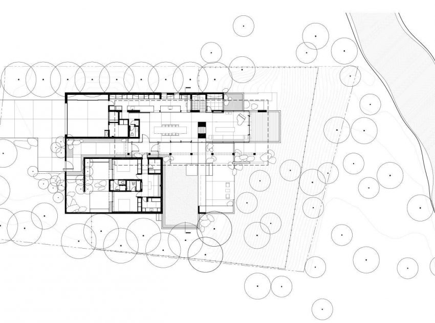 A Spectacular Concrete House Surrounded by Snow Filled Trees Mountain of USA by Suyama Peterson Deguchi (17)