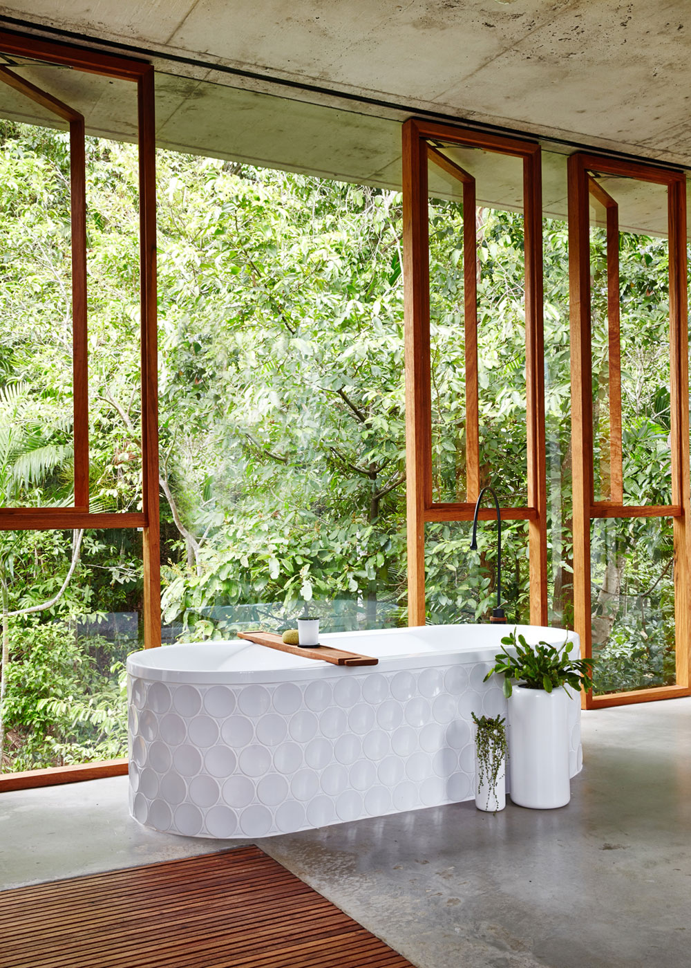 A Spectacular and Beautiful Modern House in the Middle of the Rainforest in Queensland by Jesse Bennett Architect (20)