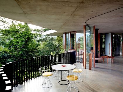 A Spectacular and Beautiful Modern House in the Middle of the Rainforest in Queensland by Jesse Bennett Architect (7)
