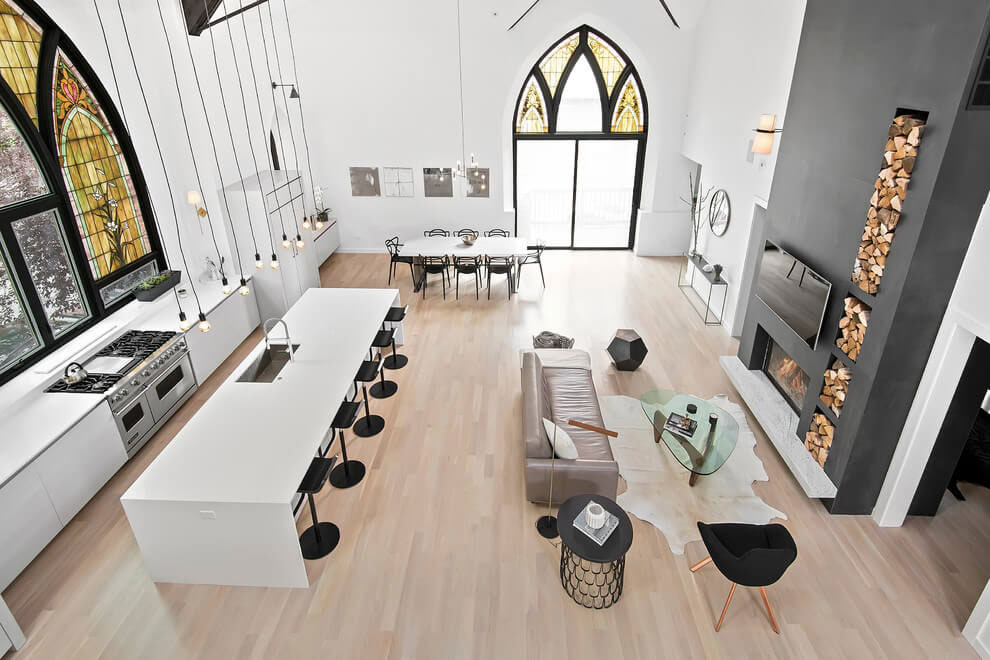 A Splendid Church Transformed into a Stunning Modern Family Home in Chicago by Linc Thelen Design (1)