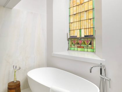 A Splendid Church Transformed into a Stunning Modern Family Home in Chicago by Linc Thelen Design (14)