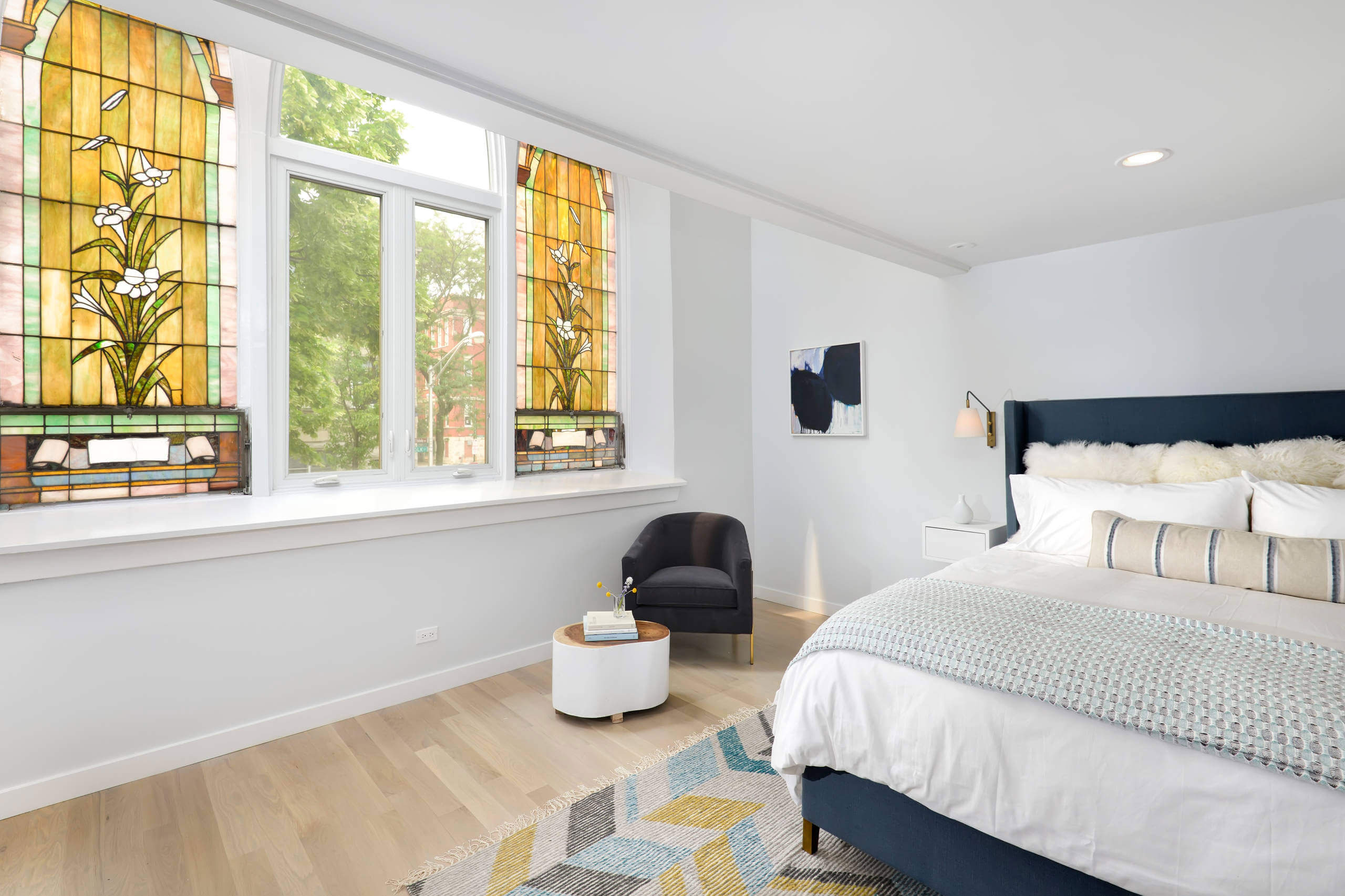 A Splendid Church Transformed into a Stunning Modern Family Home in Chicago by Linc Thelen Design (9)