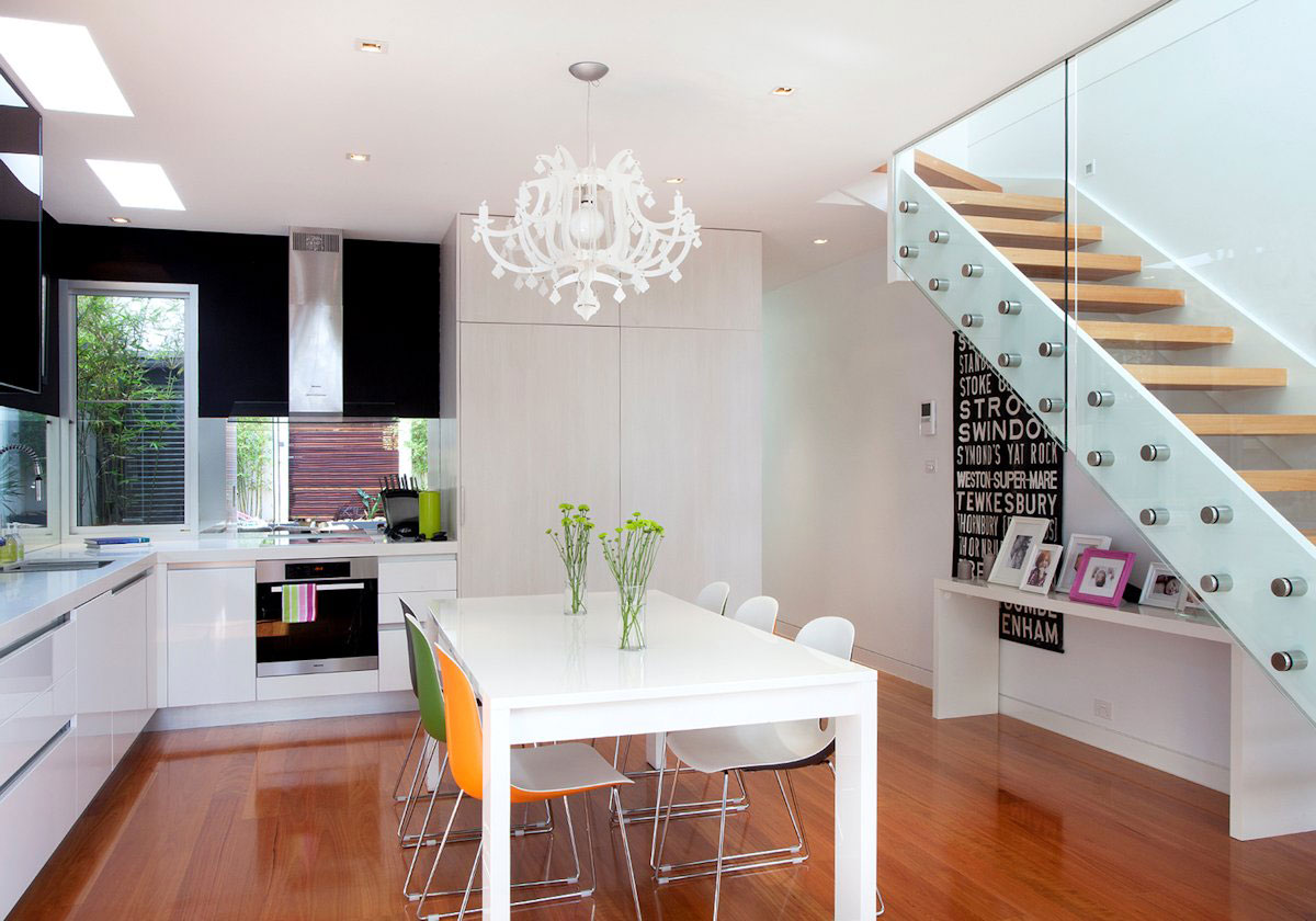 A Striking Contemporary Home Full of Transparency and Light in Elsternwick by Sketch Building Design (2)