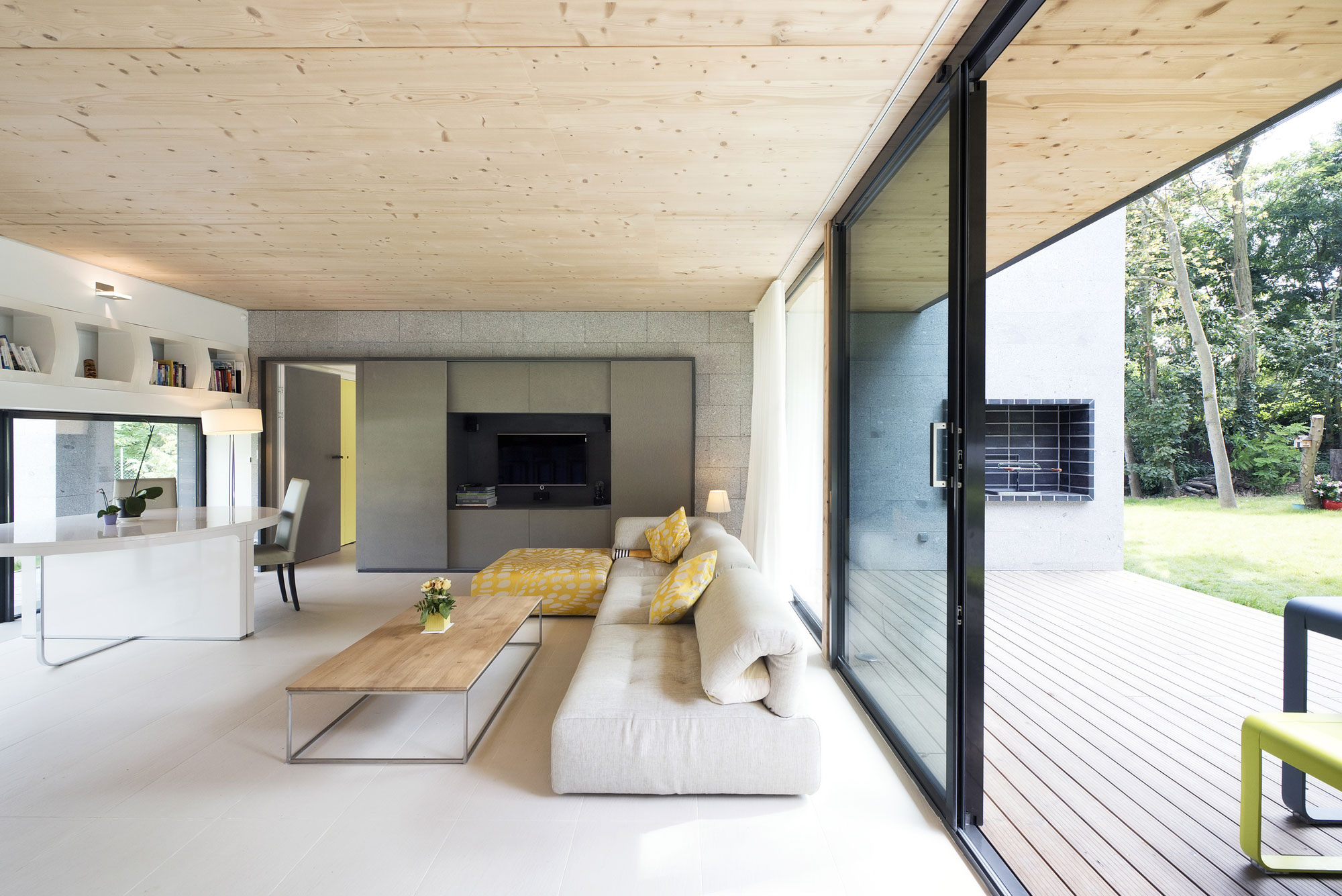 A Striking Contemporary Home with Glass Facades in Montmorency, France by A+B architectes dplg (11)