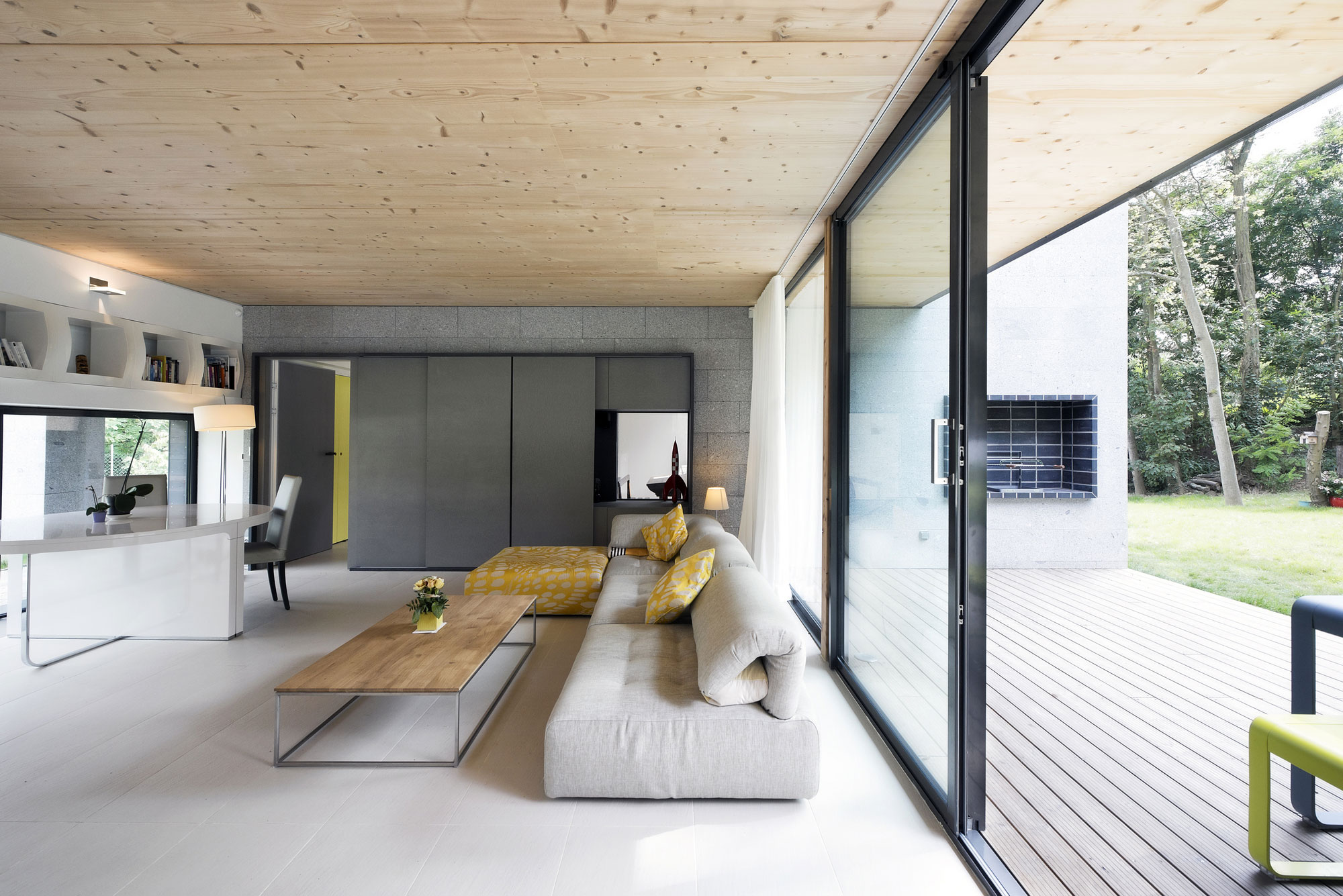 A Striking Contemporary Home with Glass Facades in Montmorency, France by A+B architectes dplg (12)