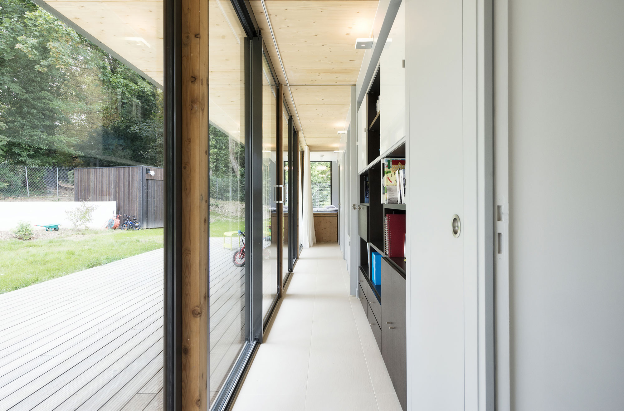 A Striking Contemporary Home with Glass Facades in Montmorency, France by A+B architectes dplg (16)