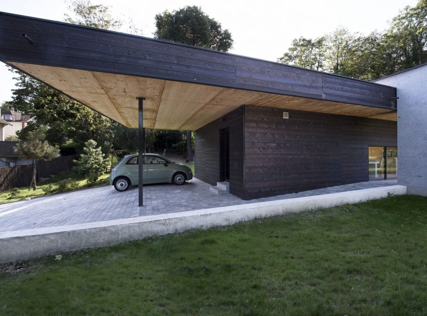 A Striking Contemporary Home with Glass Facades in Montmorency, France by A+B architectes dplg (4)