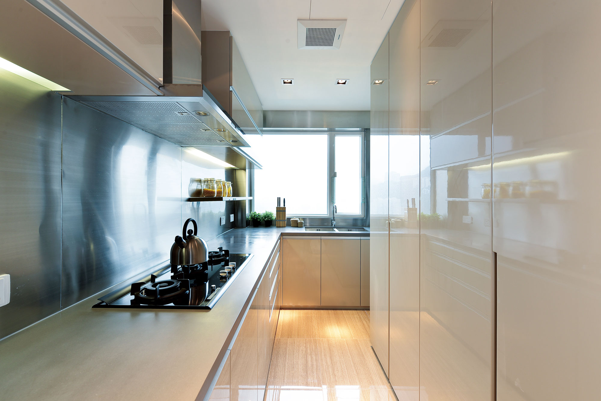 A Striking Contemporary Home with Stylish Interiors in Happy Valley by Millimeter Interior Design (4)