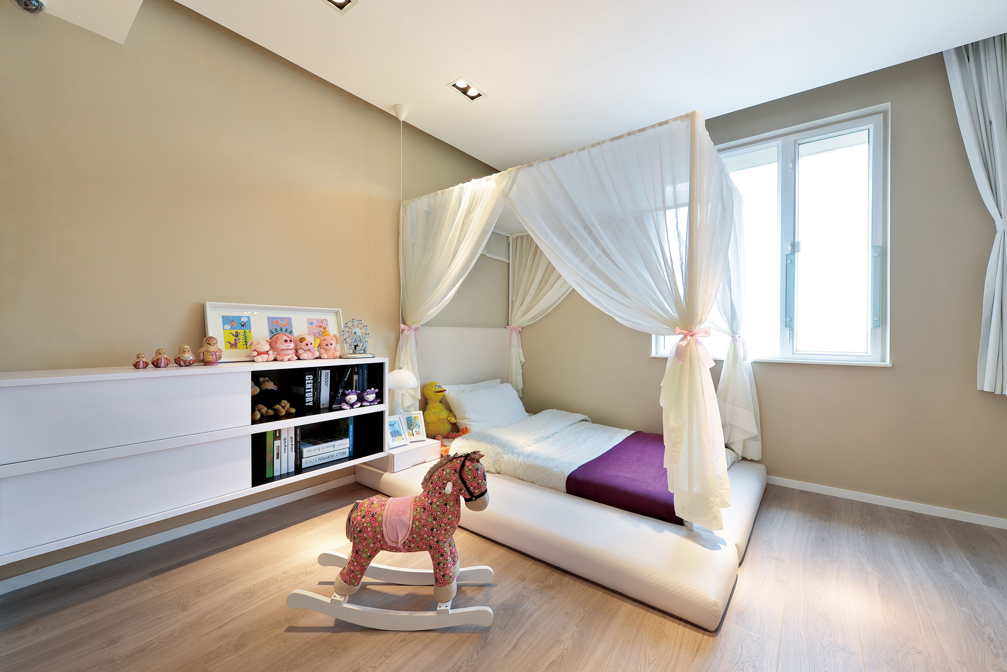 A Striking Contemporary Home with Stylish Interiors in Happy Valley by Millimeter Interior Design (7)