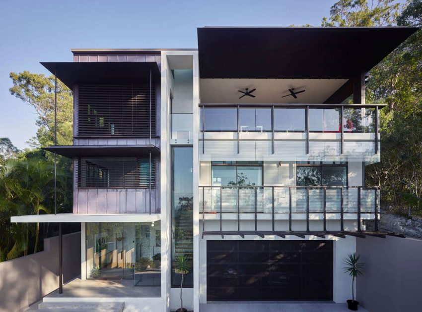 A Stunning Contemporary Home with Forest Views in Brisbane by Bligh Graham Architects (1)