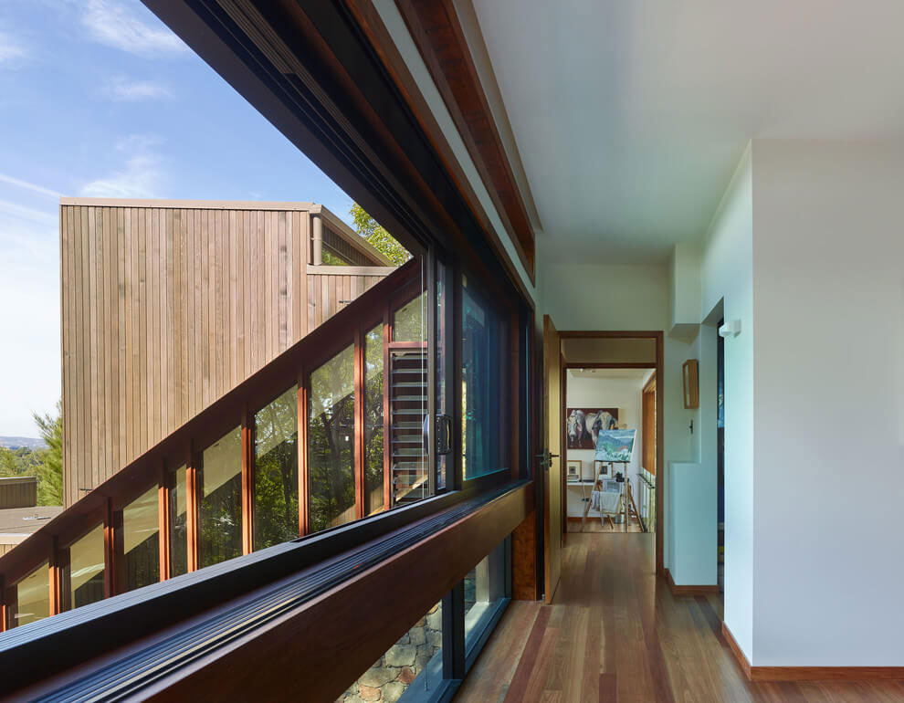 A Stunning Contemporary Home with Forest Views in Brisbane by Bligh Graham Architects (12)